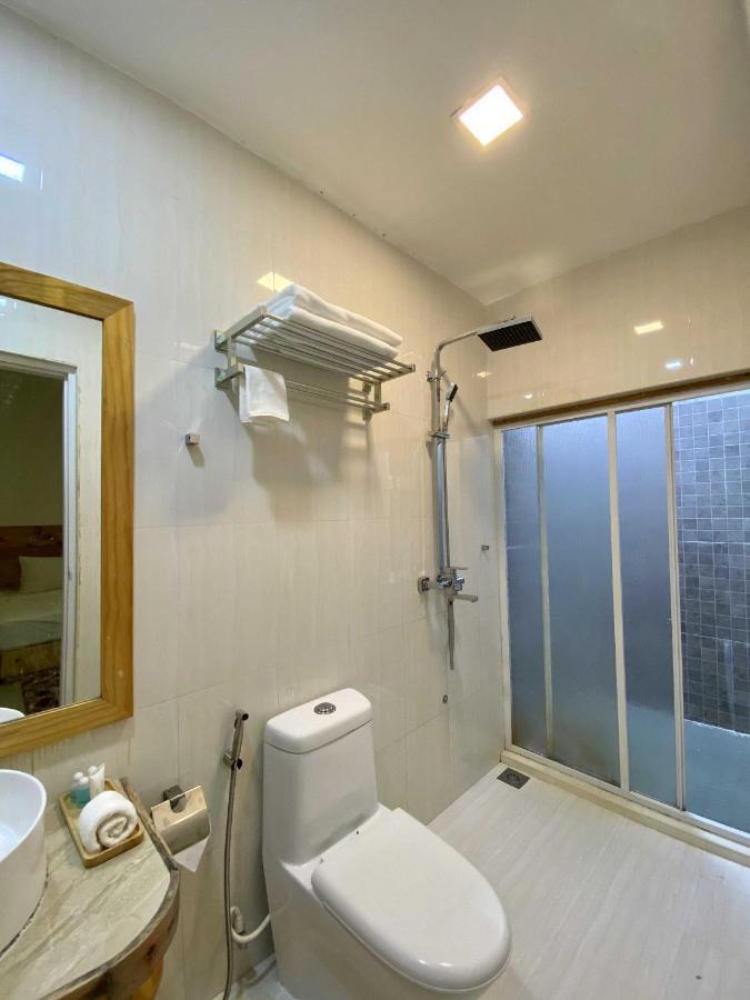 Alaika Maafushi Hotel Exterior photo
